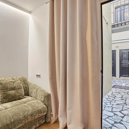 Hotel Eiffel Rive Gauche-2